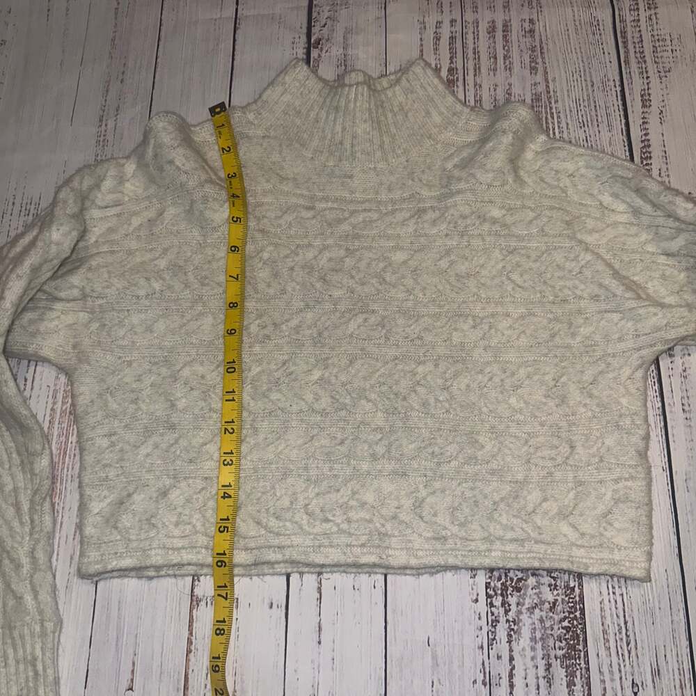 New Look Cream Cable Knit Y2k Grunge Mock Neck Cropped Goth Cottagecore Sweater - Picture 3 of 6